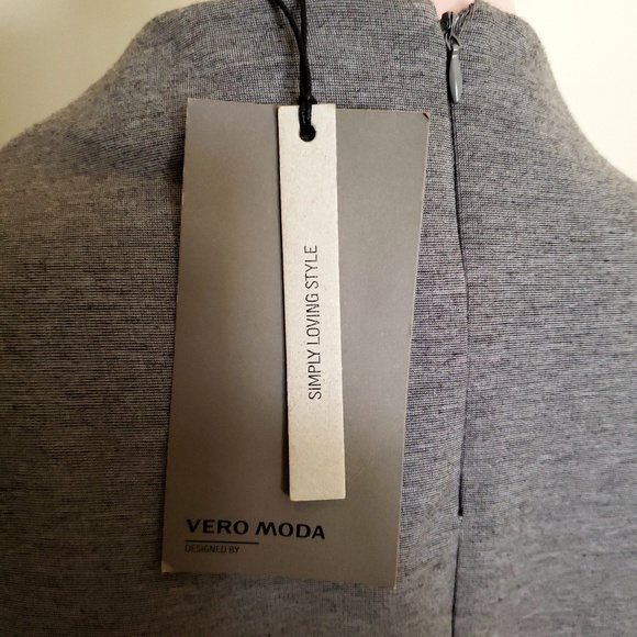 Vera Moda Knee Length Dress - Picture 4 of 6